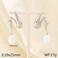 Pendientes de acero inoxidable plateado con perlas barrocas blancas colgantes - Metal Torcido Plateado (KE116278-GC) / Color Acero