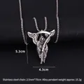 Pendentif faucheuse gothique avec collier chaîne en acier inoxydable pour hommes - Style de faucheuse ailée avec une seule faux / Chaîne en Acier 70cm