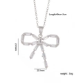 Collana con ciondolo a fiocco d'argento e zirconi su una catena lucida - Stile Fiocco Argento (887)