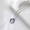 Edelstahl-Halskette für Herren mit ineinandergreifenden silbernen und blauen Ringen - Blau