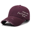 Casquette de baseball bordeaux en coton délavé avec broderie et bordure usée - Rouge