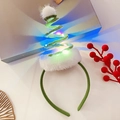 Süßer grüner leuchtender Weihnachtsbaum-Haarreif mit weißen Bommeln und Samtbasis - LED Feder Weihnachtsbaum Stirnband (04)