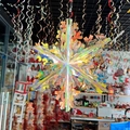 Irisierende Regenbogen-PVC-Schneeflocke als große Hängedekoration für Festlichkeiten - 16-Zoll Irisierende Schneeflocke