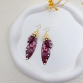 Orecchini ad ala di farfalla viola scuro in argento S925 con finiture oro e strass - Nobile Viola Strass-Oro