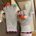 Guanti in maglia grigi con pompon colorati e funzione touch screen per donne - Stile Pom Pom Colorati / Grigio