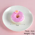 Deko-Donut aus PU in Rosa mit Blume und Perlen, 7cm Durchmesser für die Fotografie - Purpurrosa (Perlen-Donut)