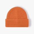 Berretto classico in maglia a coste arancione acceso con ampio risvolto per l'inverno - Rosso Arancio