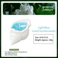 Lichtblauwe schelp geurkaars met zeeschelpen, gardenia geur, maat 10x6,5x3,5cm - Lichtblauwe Schelp/Gardenia Geur