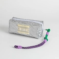 Trousse argentée grande capacité avec motif cœurs surpiqués et poignée tressée colorée - Motif Coeur Argenté (Étiquette Blanche)