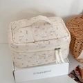 Quilted cotton bear cosmetic bag with handles and ribbon zipper in creamy white style - Gift Bear Makeup Bag (With Handle)