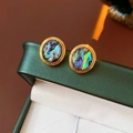 Primer plano detallado de pendientes vintage dorados con incrustación de nácar en caja - 6# Chapado en Oro de 18K Redondo Nácar (Pin de Plata)