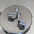 Orecchini a perno a serpente argento con zirconi e occhi di gemma verde su specchio - Perno in argento - Argento - Verde