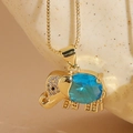 Collar colgante elefante dorado con piedra azul y detalles de circón blanco - Aguamarina