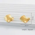 30mm square textured 18K gold-plated stainless steel earrings with brushed finish - Gold Square Folds