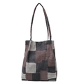 Borsa tote patchwork denim retrò in tela blu scuro, marrone e beige con tracolla singola - Quadri Marroni