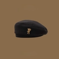 Retro Baskenmütze in Schwarz mit süßem gelben Bären-Plüschtier Accessoire für Damen - 3D Bär / Schwarz