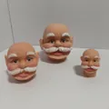 Drei Größen von 3D-Vinyl-Weihnachtsmannköpfen für DIY-Weihnachtsdekorationen - 12 Zoll Maßstab