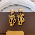 1# Silver Pin - Gold Bowknot