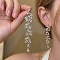 Orecchini pendenti a nappina con zirconi marquise a forma di foglia in argento - 4# Perno in argento - Lega