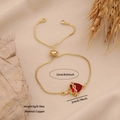 Verstellbares vergoldetes Kupferarmband mit einem roten herzförmigen Edelsteinanhänger - Umwickelter Dornen-Herz-Stil (3#)