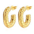 Pendientes de aro en C de acero inoxidable chapados en oro 18K con textura martillada - MS-371 / Dorado
