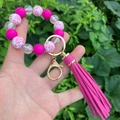 Leopard print silicone bead wristlet keychain with pink tassel and gold metal ring - Rose Red