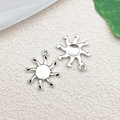 Ciondoli a forma di sole in argento DIY con base circolare per gioielli - Sole / 16x19mm