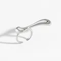 Minimalistischer unregelmäßiger offener Ring im Liquid-Metal-Stil mit poliertem Silber - Silberner Stil (PK693)