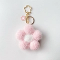 Llavero de flores de peluche rosa y blanco con anilla dorada y colgante floral - Flor Rosa