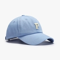 Light blue casual baseball cap with beige embroidered letter P and curved brim - Adjustable / Gray Blue