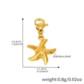 Détail d'un pendentif étoile de mer doré en acier inoxydable avec fermoir mousqueton - D196-Breloques Étoile de Mer Dorées (Pack de 4)
