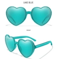 Gafas de sol de corazón Lake Blue con revestimiento colorido y montura trendy - Azul Lago