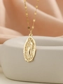 Détail du pendentif doré Vierge Marie avec zircons colorés micro-incrustés de luxe - Or (TP-04027-01)
