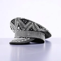 Gorra de capitán negra con pedrería plateada y remaches para bodas y actuaciones punk - Ajustable (58cm) / Lentejuelas Negras Pedrería Plateada