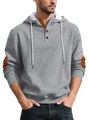Detail van grijze herenhoodie met geometrische gebreide textuur en een knoopsluiting - S / Lichtgrijs