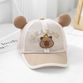 Detail van baby mesh zonnehoed met schattige 3D-oren en een geborduurde cartoon beer - 52cm (2-5 Jaar) / Beige