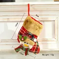 Calza di Natale scozzese con pupazzo di neve e pelliccia, misura 16x13cm - Stile Mini Pupazzo di Neve di Peluche / Mini