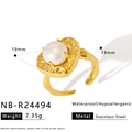 Detail of waterproof gold plated stainless steel ring with white pearl and texture - Retro Hammered Style with Pearl (NB-R24494)