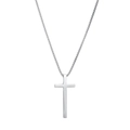 Detailopname van een zilveren titaniumstalen kruishanger aan een gladde box-ketting - Venetiaanse ketting / Zilver