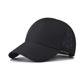 Berretto sportivo nero impermeabile e traspirante con fori di ventilazione laser - Regolabile / Nero