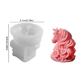 Unicorn siliconen mal voor kaarsen met een 8,9 cm hoge bloemenpaard en gietvorm - Kant Eenhoorn / Halfdoorzichtig Wit