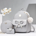 Conjunto de mochila de 3 piezas en piel sintética Saffiano gris claro con lazo y pompón - Gris