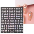 3D Laser Herz Nagelaufkleber mit Holo-Effekt auf rosa Nägeln, Modell TH-1019, Silberfarben - TH-1019 (Holographisches Herz)