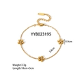 Detailansicht eines 3,3g Gänseblümchen-Armbands aus Edelstahl mit zarten Kristall-Anhängern - Gänseblümchen-Armband (YYB023195)