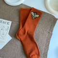 Caramel orange ribbed socks with detailed 3D bee embroidery decoration on the cuff - One Size / Orange Red