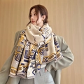 Elegant beige cashmere-like scarf with blue vintage floral pattern and tassel edges - Palace Peach Blossom-Purple