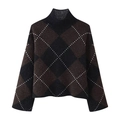 Pull à col roulé pour femmes avec motif à losanges argyle en marron et noir - S / Crop Top à Carreaux