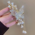 Elegante molletta per capelli a farfalla dorata con nappe di mughetto e strass - Grande Pinza per Capelli / Farfalla Oro Mughetto Nappa