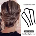 Détail du peigne à cheveux noir en forme de U à 4 dents avec dimensions 10,5 cm x 7,5 cm - Fourche 4-Dents