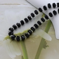 Tira de cuentas de cristal facetado negro de 6mm con pequeñas cuentas espaciadoras - 4*6mm (Aprox. 100 piezas) / Negro